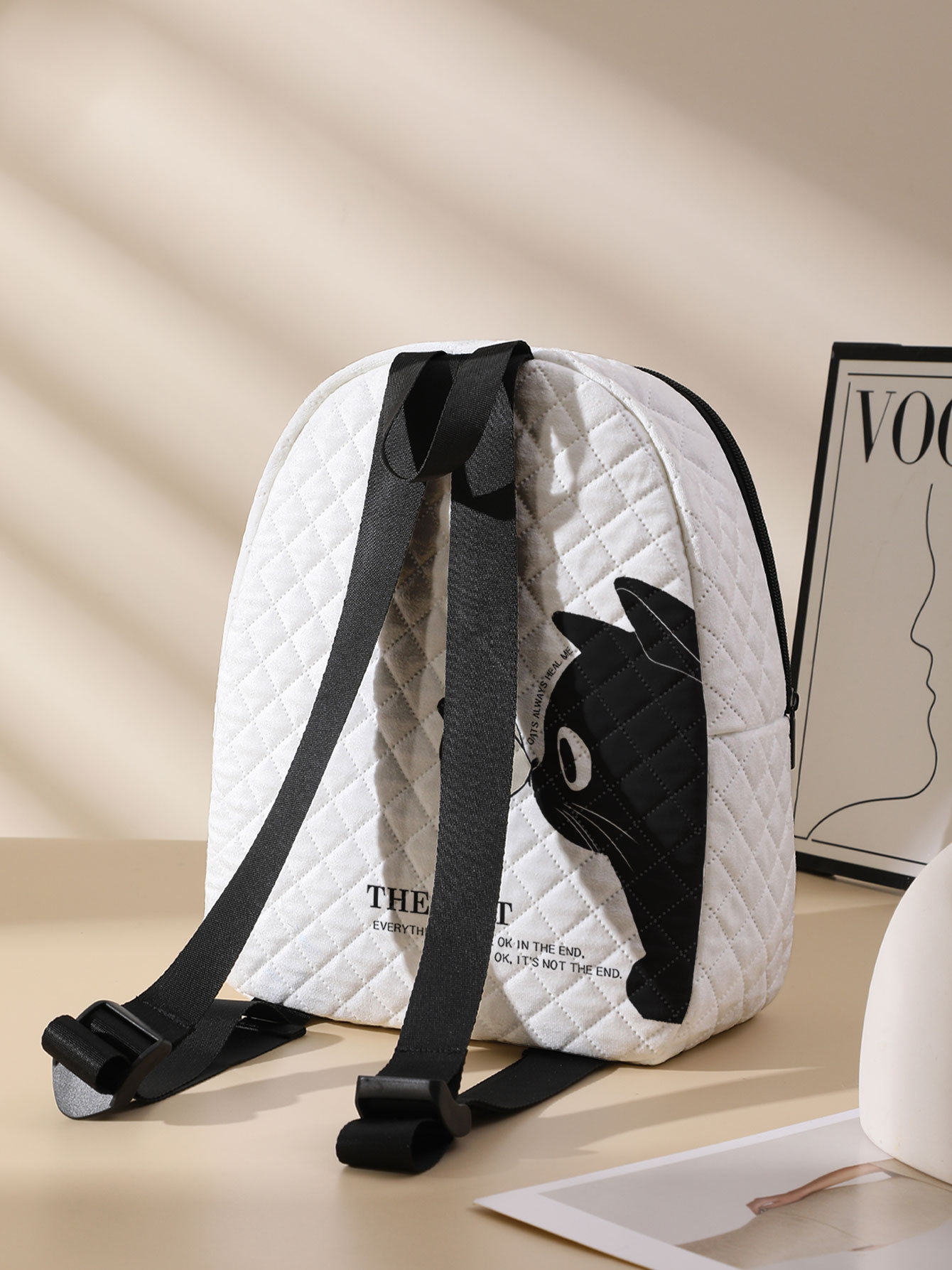 حقيبة ظهر مبطنة مدمجة بطبعة فر - مراجعة Mini Backpack Purse وسعره